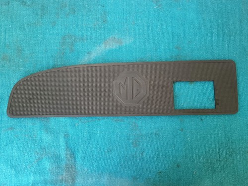 Metro turbo dashboard mat - metro,