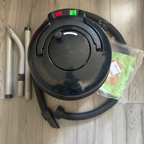 Numatic vacuum cleaner hoover - numatic,