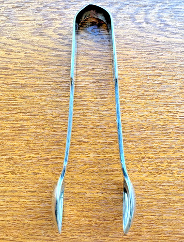 Potter sugar tongs - j,