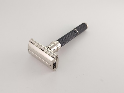 Gillette super black - super, 84
