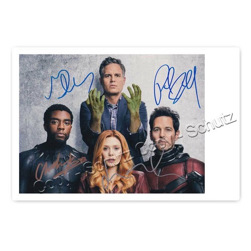 Avengers elizabeth olsen - avengers:,