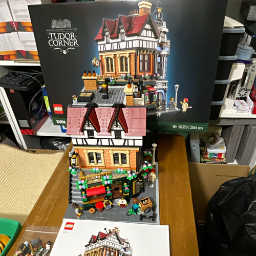 Lego icons tudor - tudor, 10350