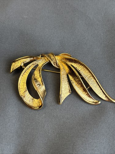 Vintage jewellery lovely - vintage,