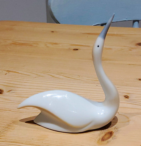 White ceramic swan bird - swan,