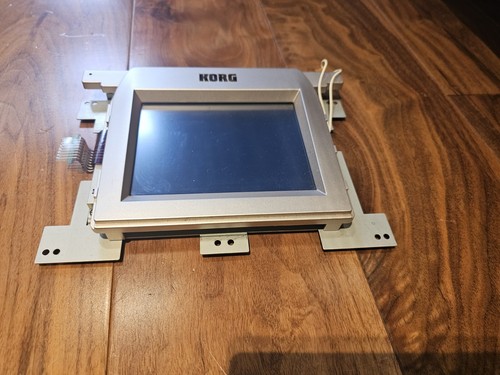 Korg triton studio - triton, lcd