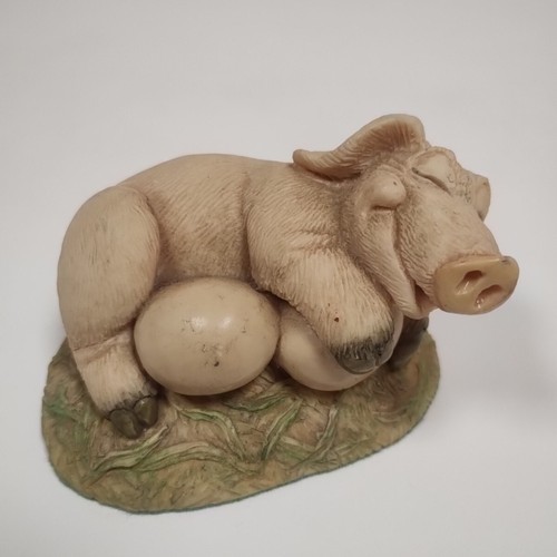 Piggin broody 1994 - by,