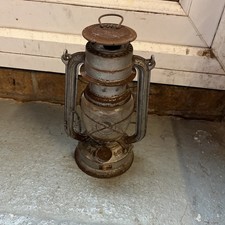 Chalwyn Vintage Oil Lamp (untested)
