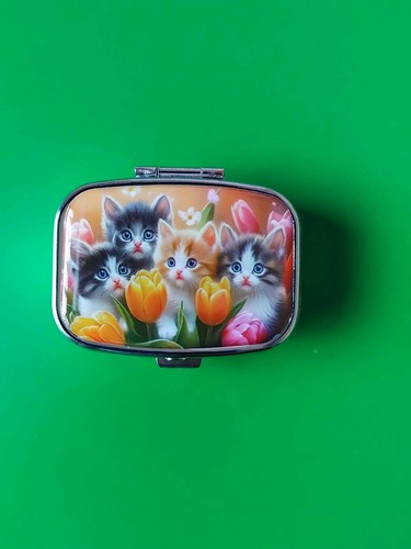 Metal pill box - metal,