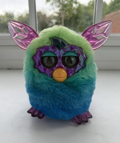Hasbro furby boom crystal - furby,