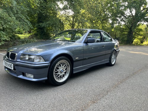 Bmw 328i sport auto - bmw,