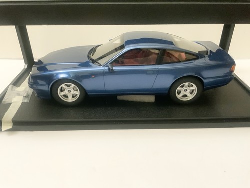 Cult scale 1988 - 1/18,