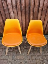 2 X Retro Chairs. 