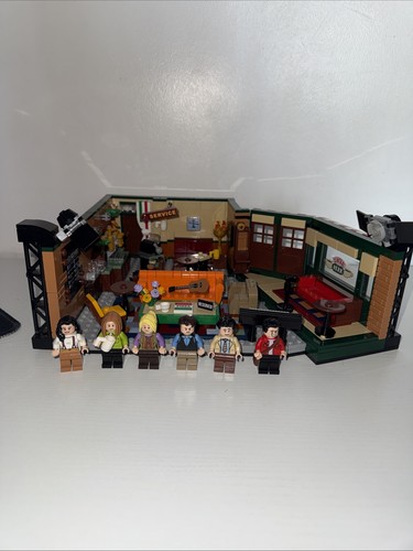 Lego ideas set 21319 friends - lego,