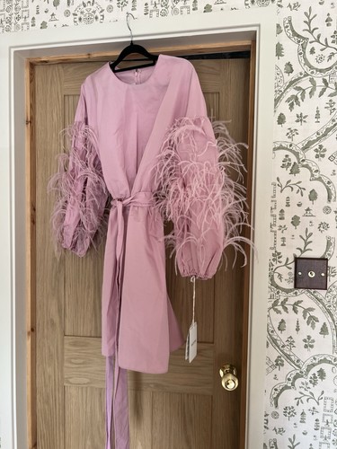 Bnwt valentino pink - bnwt,