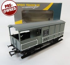 OO Gauge Rapido 918008 Toad Brake Van BR Grey Wagon - Missing Buffer