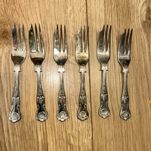 Epns fancy dessert forks - x,