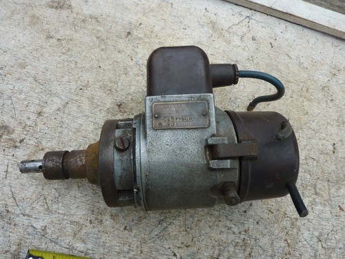 Vintage cylinder car - 4,