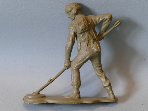 Vintage louis marx ww2 - vintage,