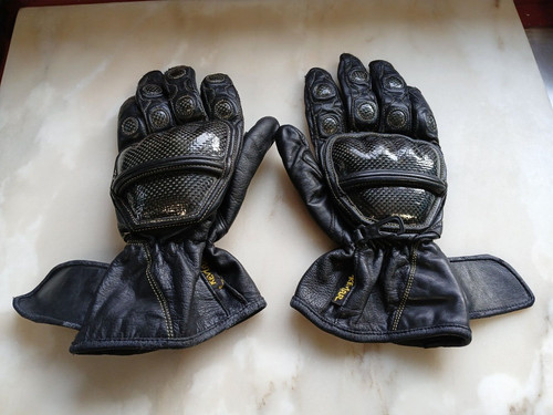 Made with kevlar carbon - with,