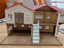 Sylvanian Families Red Roof
