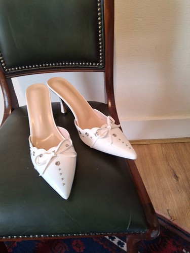 Eu45 stunning white - uk,