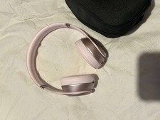 Beats On-Ear Headphones Solo 4