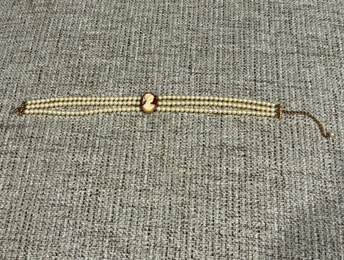 Faux pearl double strand - faux,