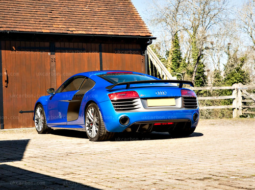 Audi v10 carbon - audi,