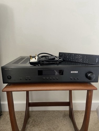 Rotel a11 tribute - tribute, integrated
