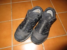 BLACK SALOMON XT PATHWAY GORE-TEX WALKING / HIKING SHOES (SIZE UK8)