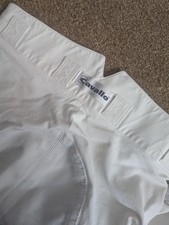 Cavallo White Horse Riding