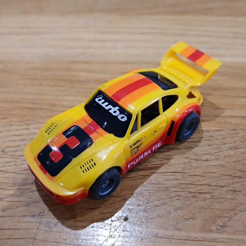 Tyco porsche turbo yellow - tyco,