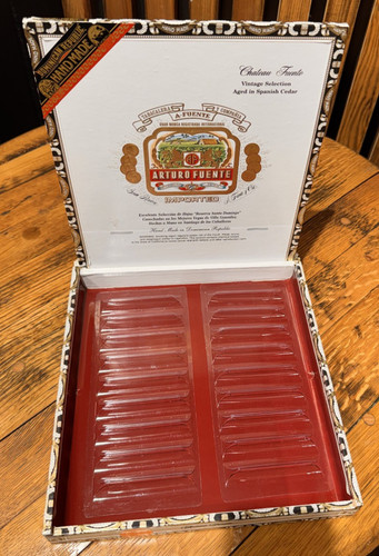 Empty wooden fuente cigar box - wooden,