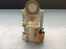 PETER FAGAN  COLOUR BOX  CATS