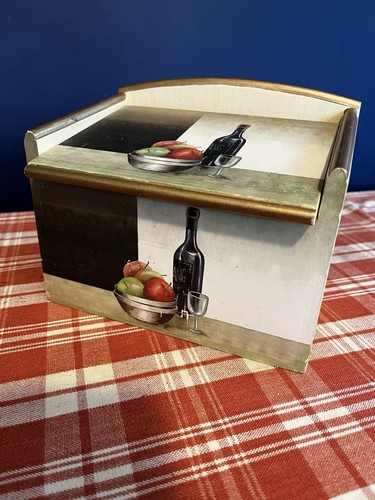 Vintage wooden salt box with - wooden,