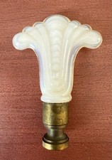 Antique Aladdin “MOONSHEAF” Alacite Glass Lamp Finial