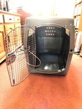 Extra large Sky Petmate secure