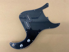 Black P bass loaded scratch, P