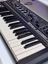Roland SH-2 Analog Synthesizer