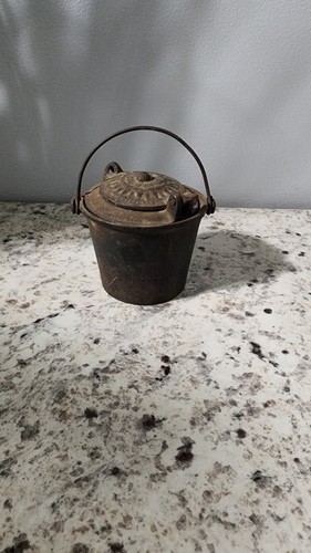 Antique cast iron glue - antique,