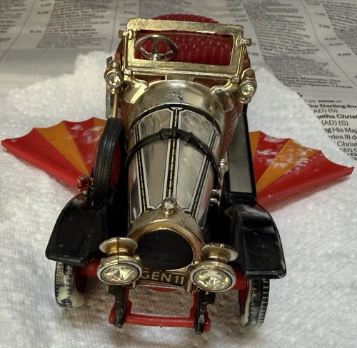 Corgi toys 266 chitty - chitty,