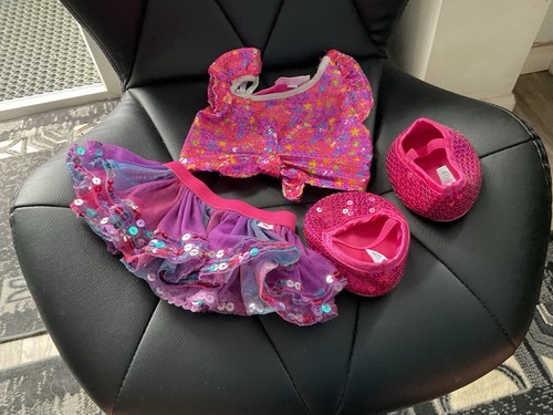 Build bear clothing bundle - build,
