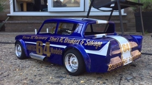 Anglia saloon body shell - saloon,