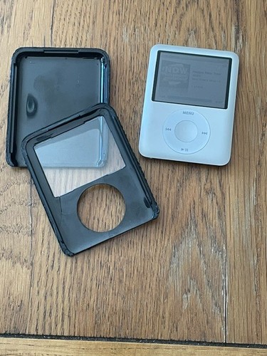 Apple ipod nano 3rd gen - ipod,