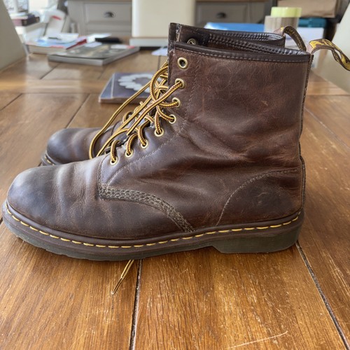Martens airwair hole - dr, 8