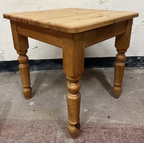Small waxed pine kitchen - waxed,