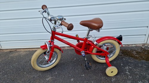 Bobbin moonbug kids - bobbin,
