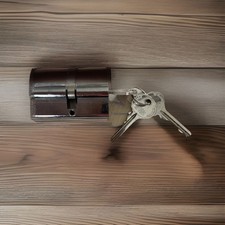 UNION CYLINDER LOCK APPROX
