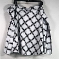 Amanda & Chelsea Grid-Patterned A-line Skirt, Women's Size 26W - White/Black
