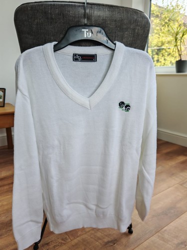 White jumper suitable for
